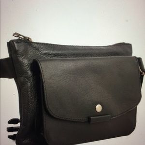 Black Fanny pack, belt bag.